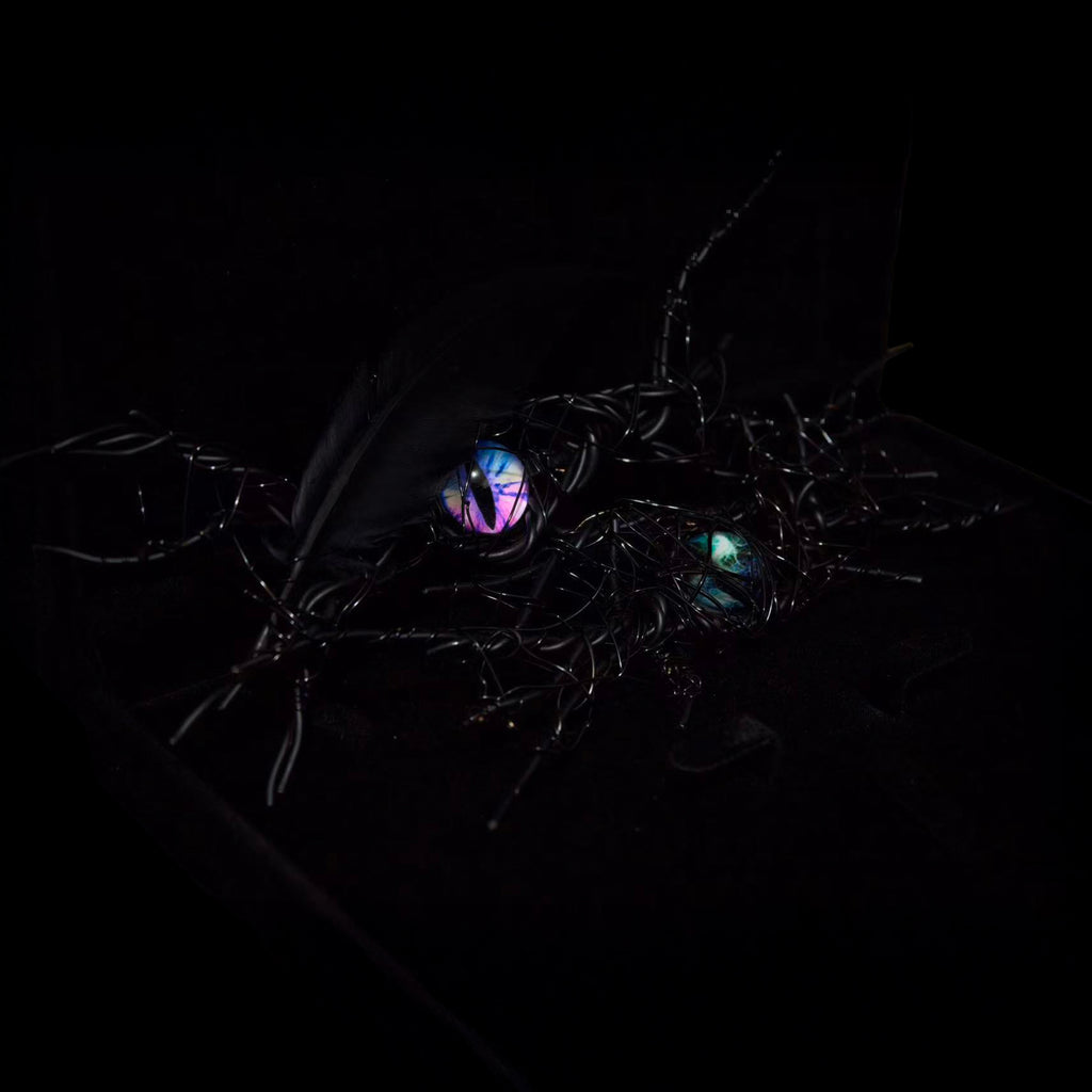 Eye Brooch