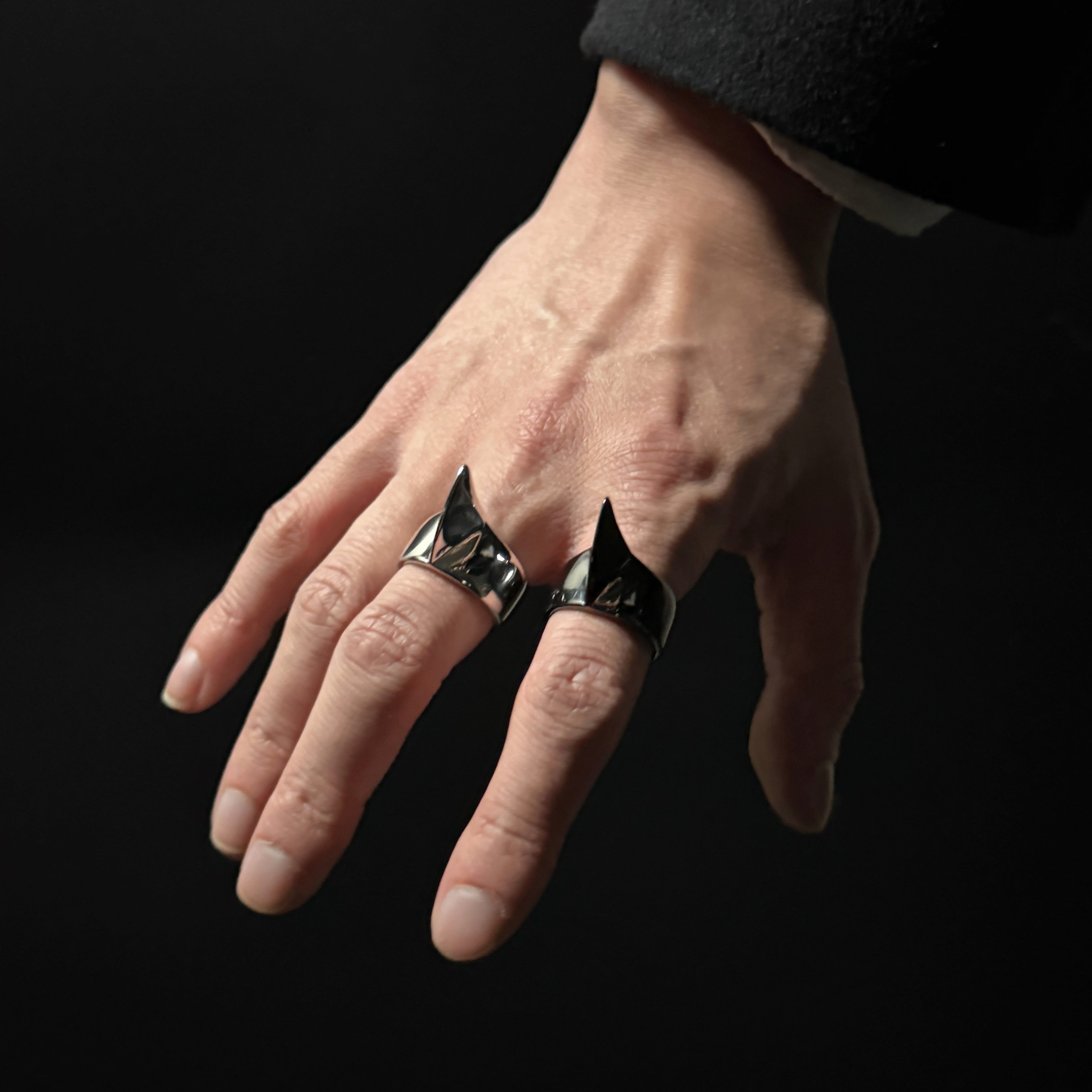 Fin Ring BK